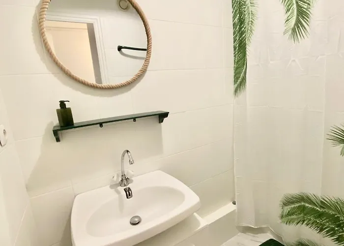 Grand Neuf, Lumineux Et Au Calme ! Equipe - Apartmán